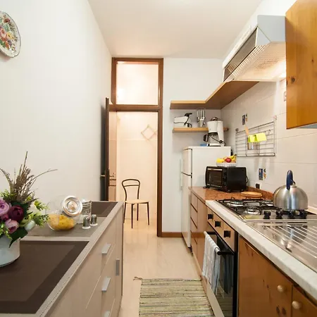 Guest Host - Lovely Near Venice Marghera